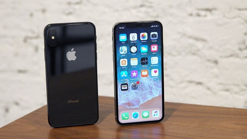 9 Kameralı ve Tam Ekranlı iPhone 12 Konsept Videosu