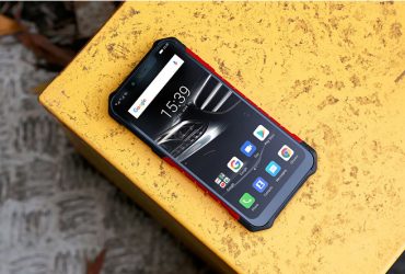 Adeta Bir 'Tank': Ulefone Armor 6E Parçalarına Ayrıldı