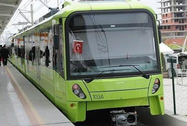 Bursa’da Metro Hattına Yıldırım Düştü