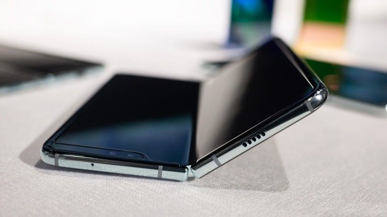 Galaxy Fold'un Tasarımında İki Önemli Değişiklik Yapıldı