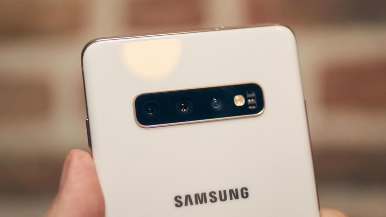 Galaxy S10 Ultra Geniş Kameraya WhatsApp'ta Nasıl Erişilir?