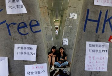 Hong Kong, Protestocuların İnternet Kullanımını Denetliyor