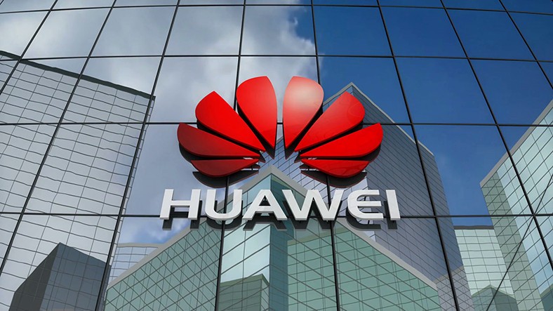 Huawei, En Büyük Olma Hedefini Gözden Geçiriyor