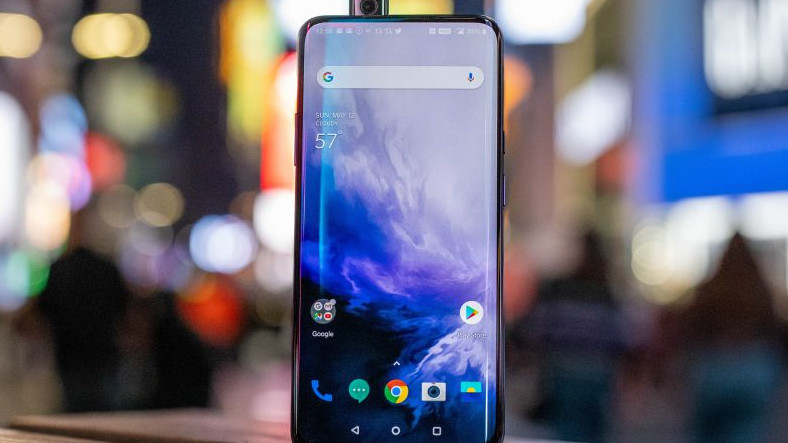 OnePlus 7 Pro'nun Yenileme Hızı Sorunu Çözüldü