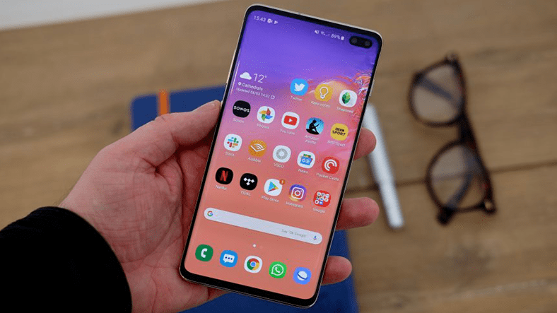 Samsung Galaxy S11 Yeni Tasarım İle Gelmeyebilir