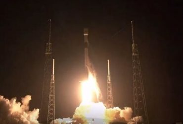 SpaceX, Starlink Uydularıyla Dolu Falcon 9 Roketini Fırlattı