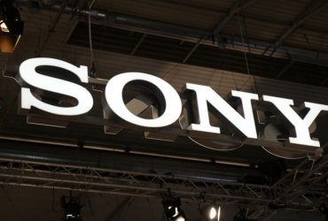 Sony, Katlanabilir Akıllı Telefon Üzerinde Çalışıyor